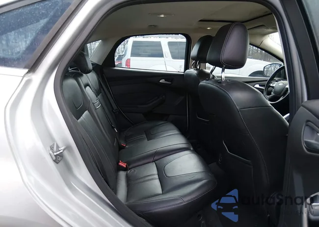 1FAHP3H20CL114739: 44629992