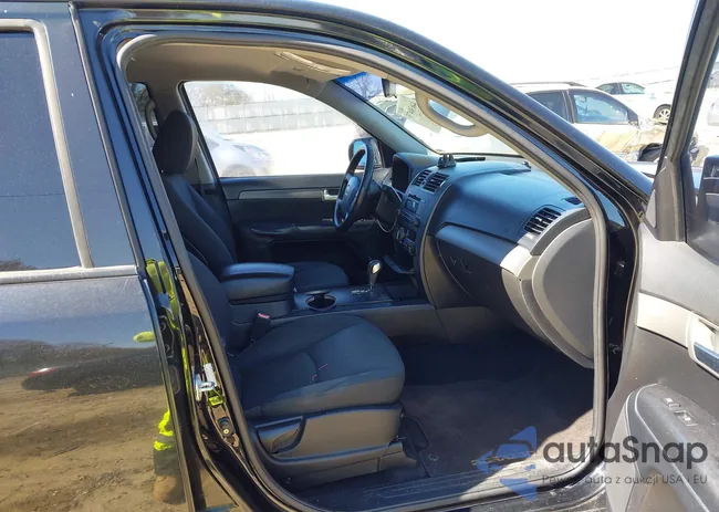 KNDJJ741395031594: 44630475