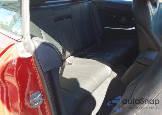 WBA4Z1C57KEE44258: 44630478