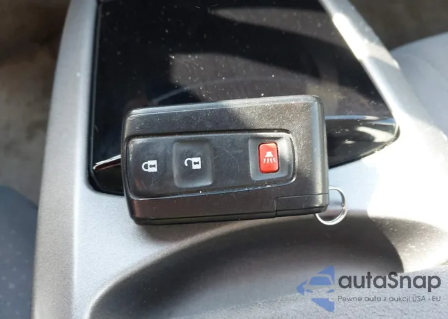 JTDKB20U983407911: 44630609