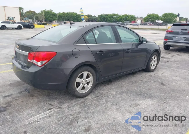 1G1PC5SB3E7280909: 44630836