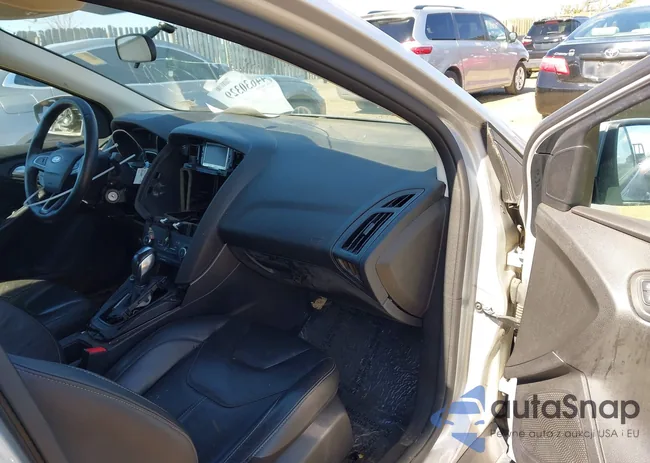 1FADP3F20GL332316: 44630329