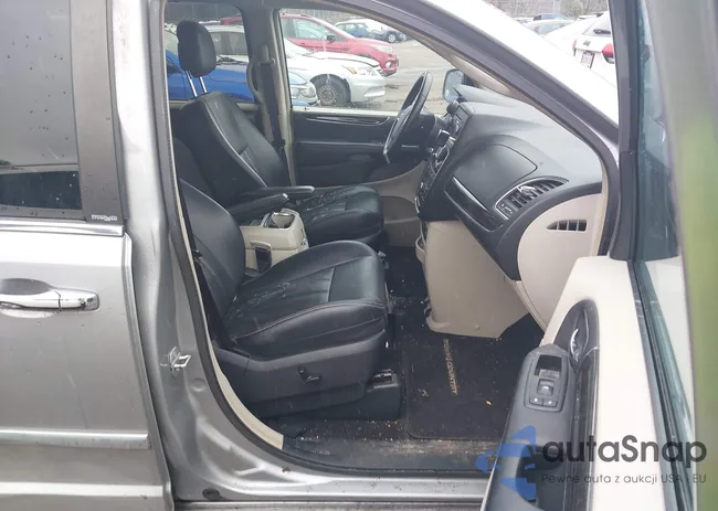 2C4RC1CG6DR607092: 44631534