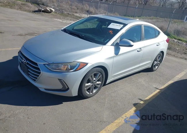 5NPD84LF1HH175275: 44631656