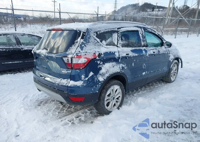 1FMCU0GD9JUA72850: 44631739