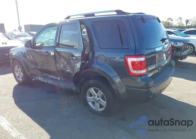 1FMCU49H98KD98953: 44631105