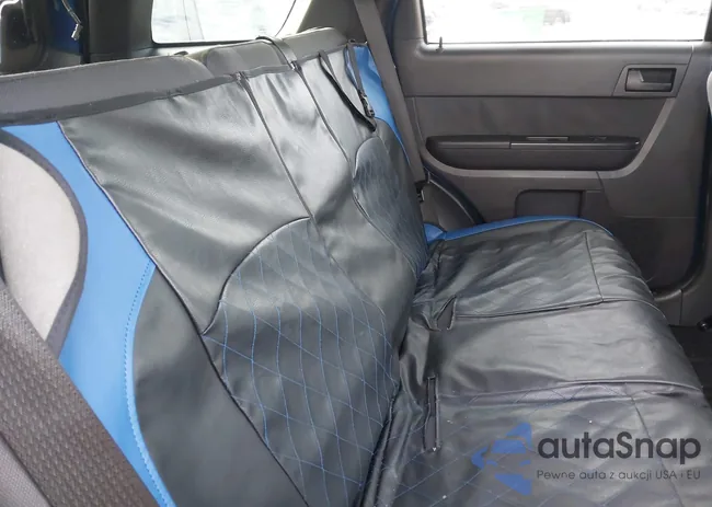 1FMCU9DG7BKA52290: 44631235