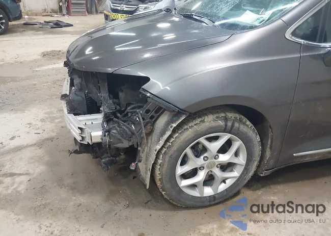 2C4RC1BG5HR506620: 44631238