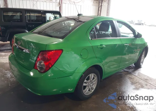 1G1JC5SHXF4158206: 44632453