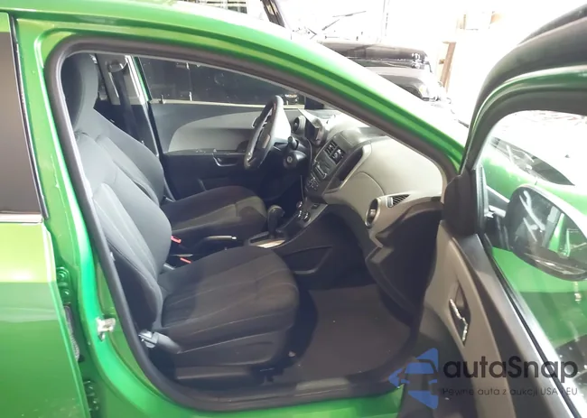 1G1JC5SHXF4158206: 44632453