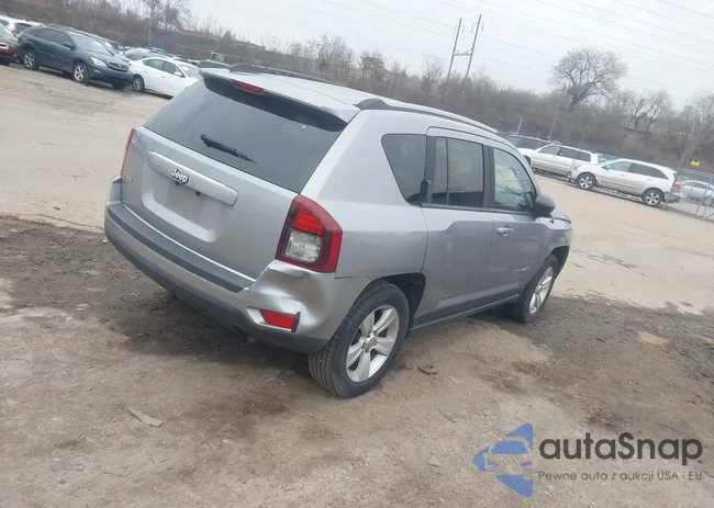 1C4NJDBB9FD424108: 44632531