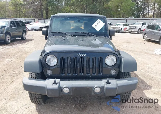 1C4HJWDG9GL109057: 44632782