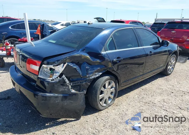 3LNHM26T09R615855: 44632849