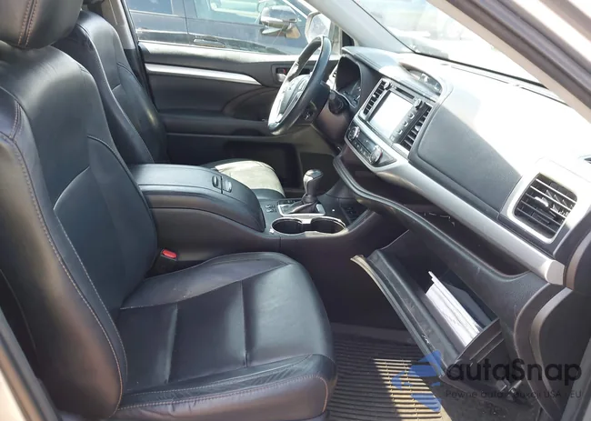 5TDKKRFH0GS176140: 44632157