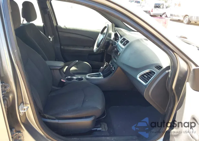 1C3CDZAB8DN566345: 44632201