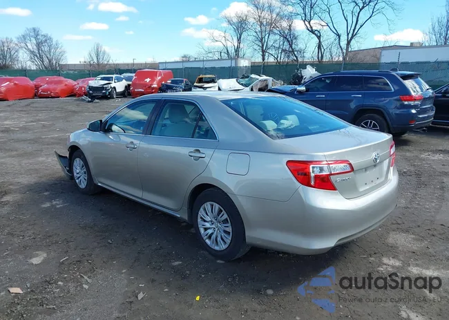 4T4BF1FK9DR316924: 44632215