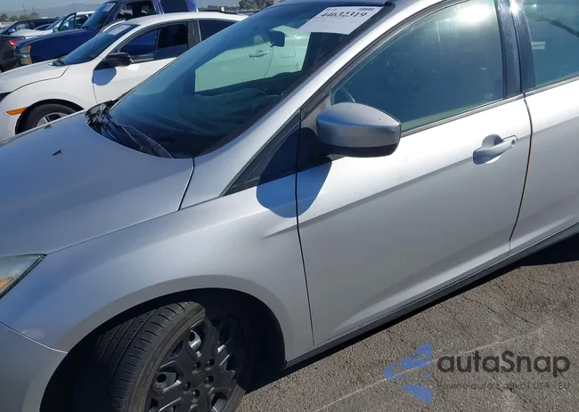 1FAHP3K29CL356101: 44632319