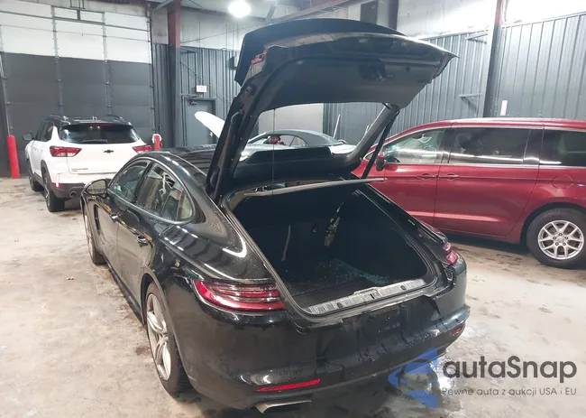 WP0AA2A75JL112379: 44633992