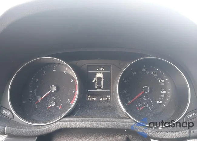 1VWAA7A33JC045210: 44633023