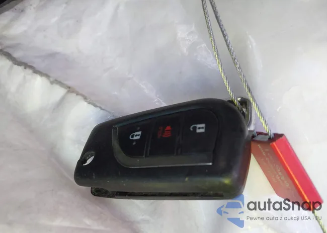 JTNKARJE9GJ503093: 44633091