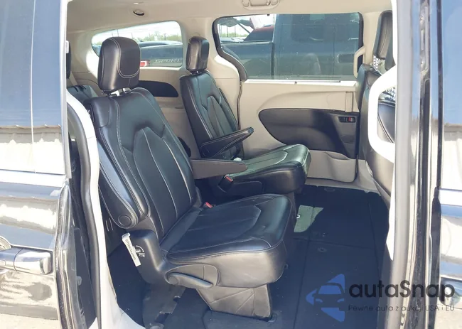 2C4RC1DG8MR504559: 44633149