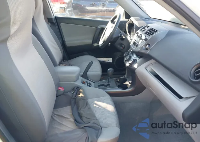 2T3BF4DV5AW072734: 44633407