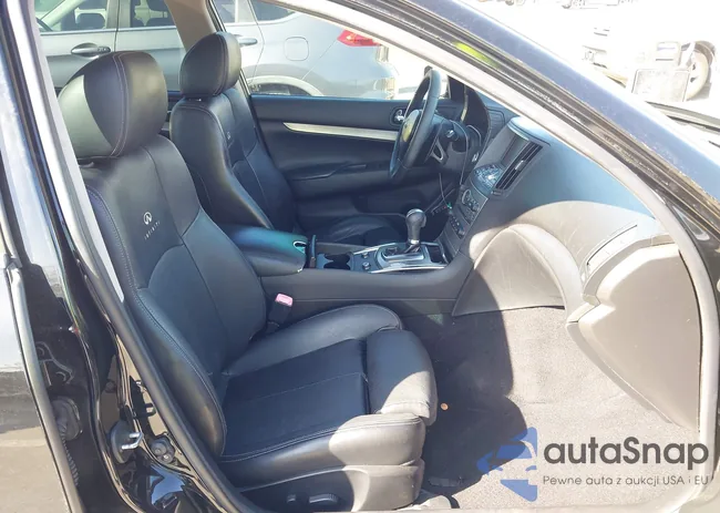 JN1CV6AP6AM200049: 44634437