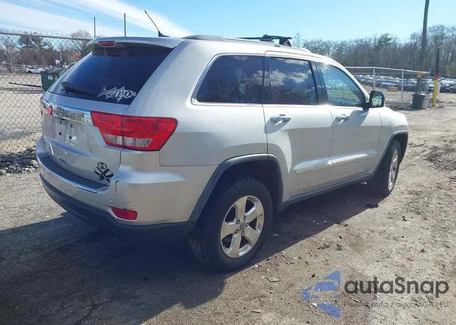 1J4RR5GG6BC599902: 44634649