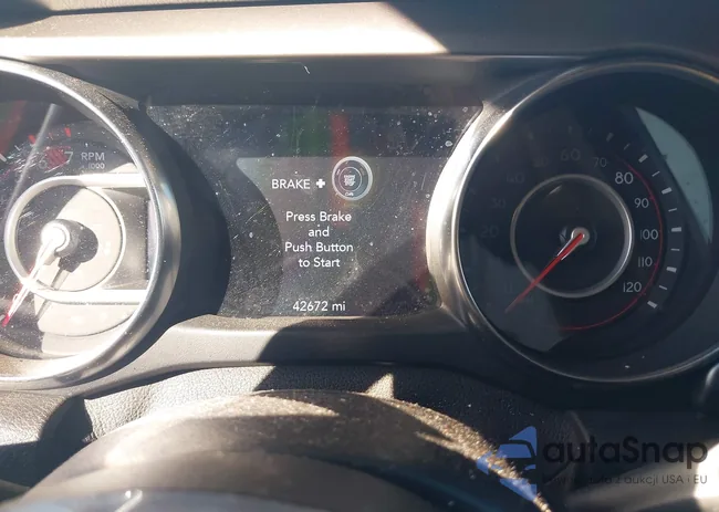 1C4HJXFN0KW685838: 44634810