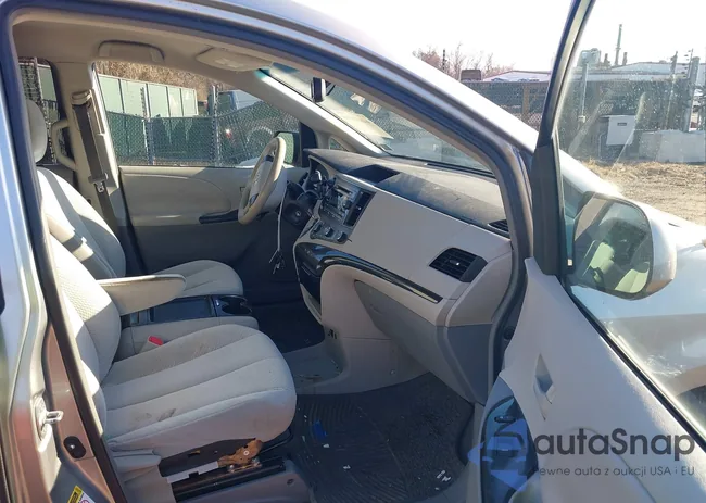 5TDKK3DC6BS045064: 44634290