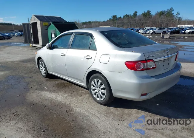 2T1BU4EE8CC850588: 44635926