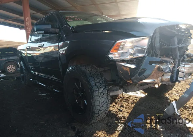 1C6RR6LT6JS275360: 44635049