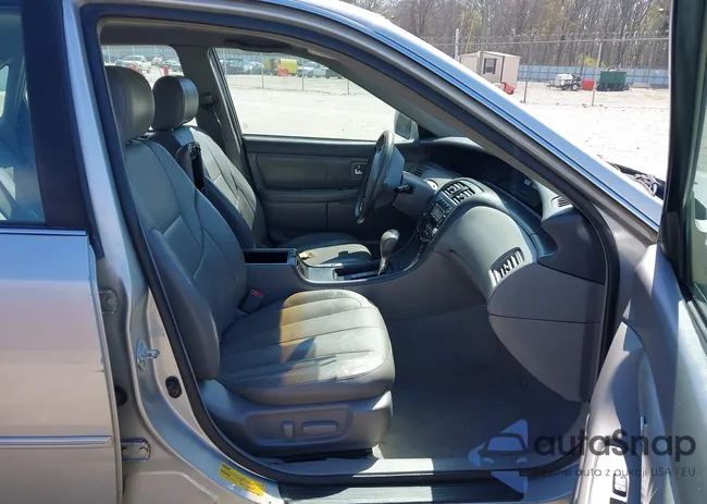 4T1BF28B63U322823: 44635226