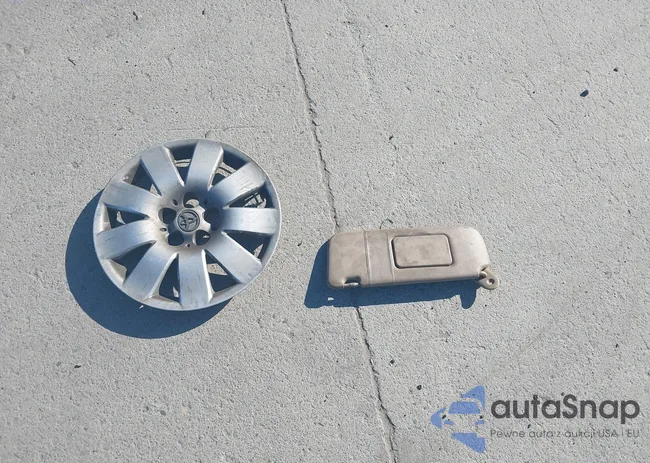 JTDBR32E830010448: 44636476