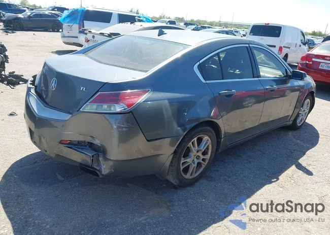 19UUA8F2XAA013759: 44636558