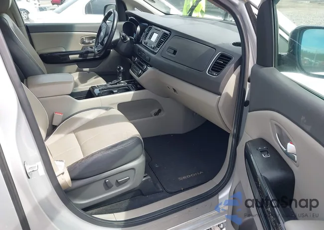 KNDMC5C1XF6022734: 44636643