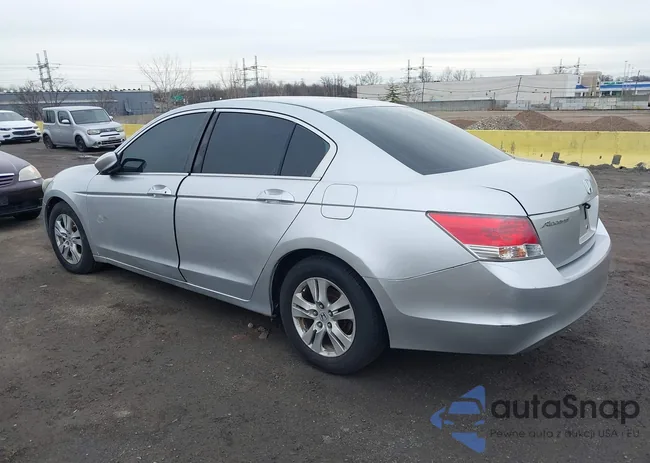 1HGCP2F45AA092332: 44636646