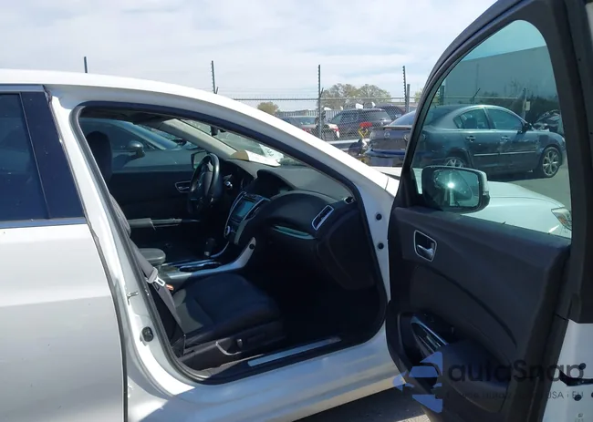 19UUB1F34JA001426: 44636717