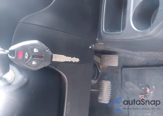 ML32A3HJ3FH044575: 44637453