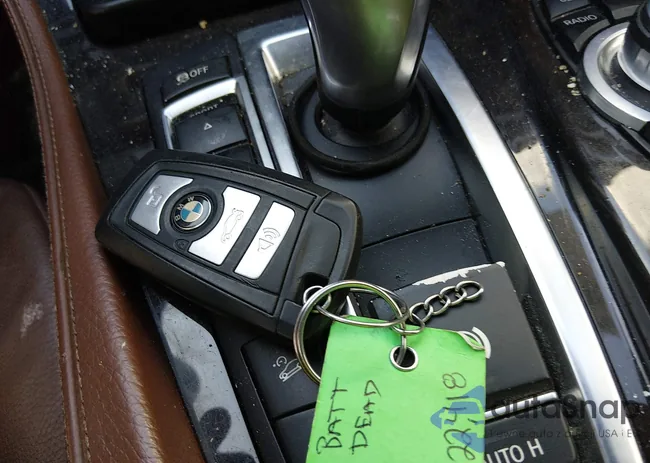 WBAFU7C50CDU59067: 44637485