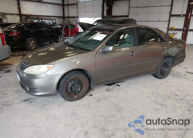 4T1BE30K76U696558: 44637507