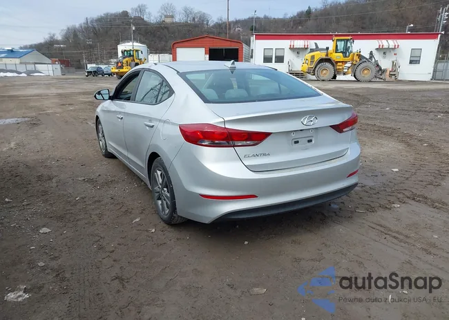 5NPD84LF0HH171024: 44637553