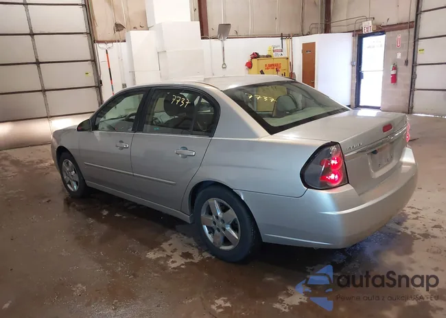 1G1ZT58N08F109037: 44637737