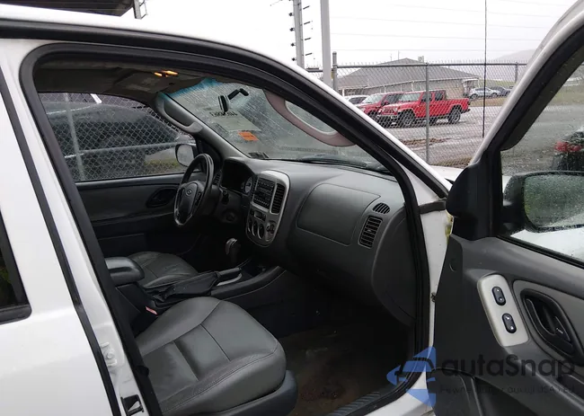 1FMYU93187KA93764: 44638863