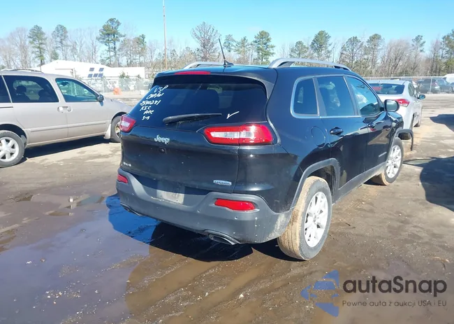 1C4PJMCS3GW175897: 44638158