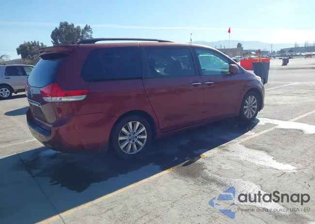 5TDYK3DC0BS021577: 44638248