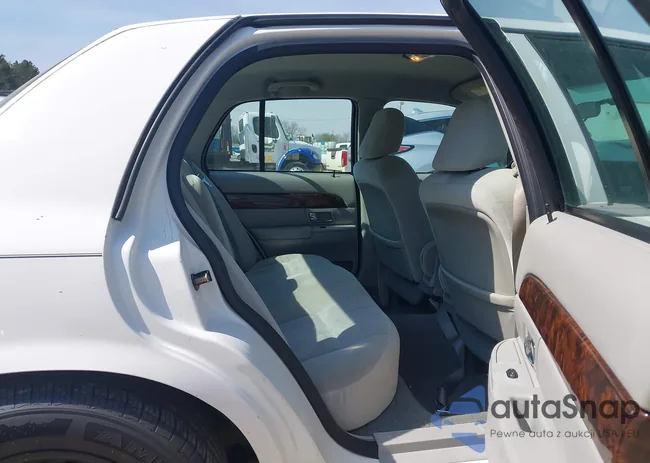 2MEFM74W55X601479: 44639626