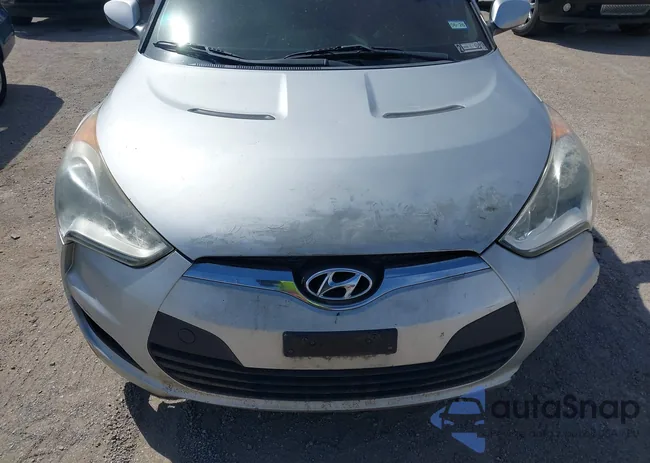 KMHTC6AD7CU021588: 44639887