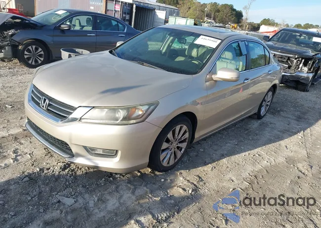 1HGCR2F84DA079783: 44639900