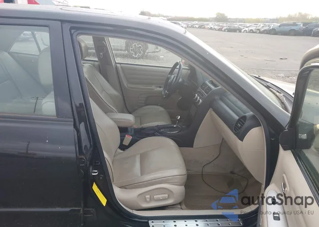 JTHBD192140085698: 44639107